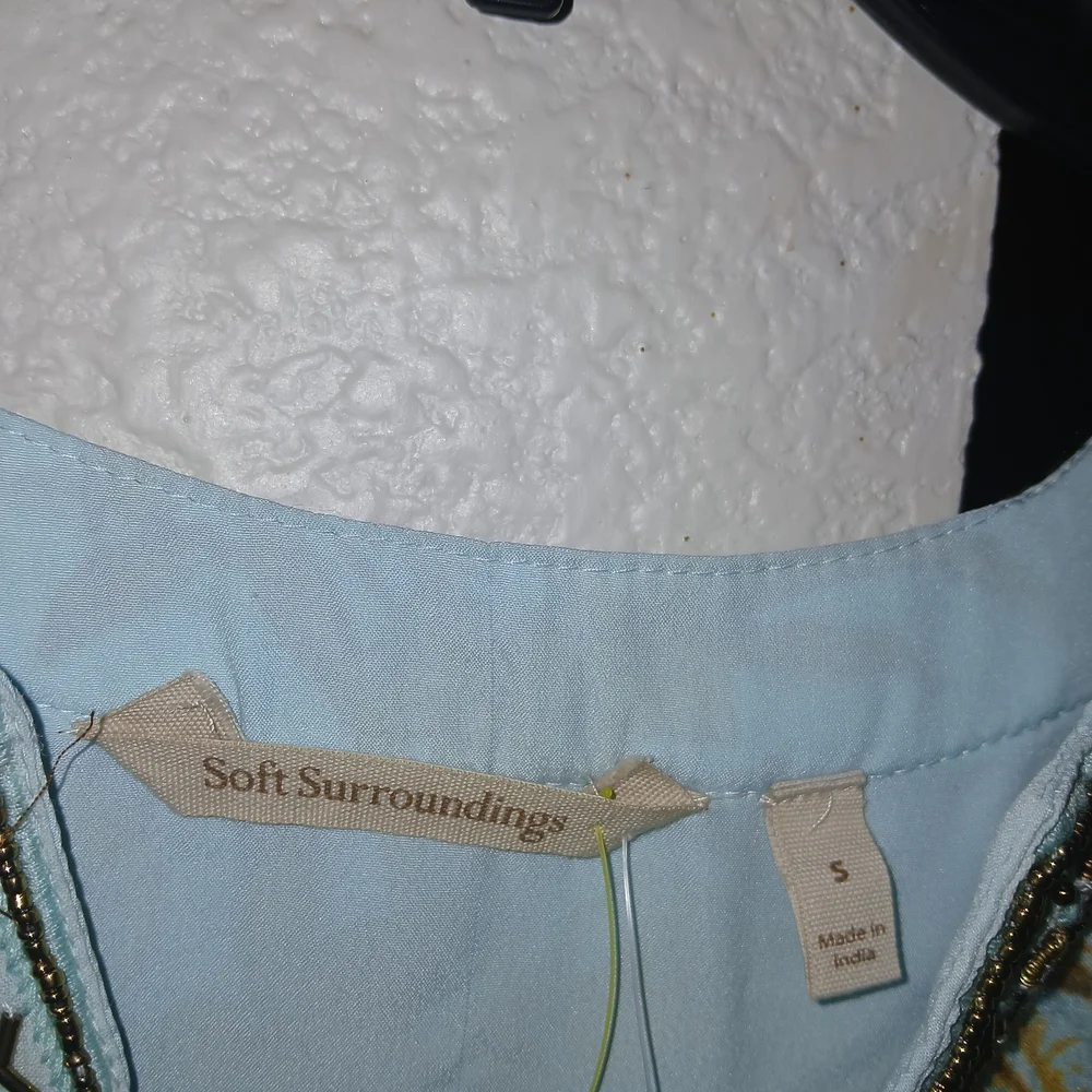 Floral Long Sleeve Dress - Picture 4 of 8